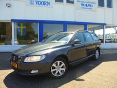 Volvo V70 - 2.0 D3 .AUT, TREKH, NAVI, AFST, CRUISE, LANE DEPART, STANDKACHEL LEES TEKST