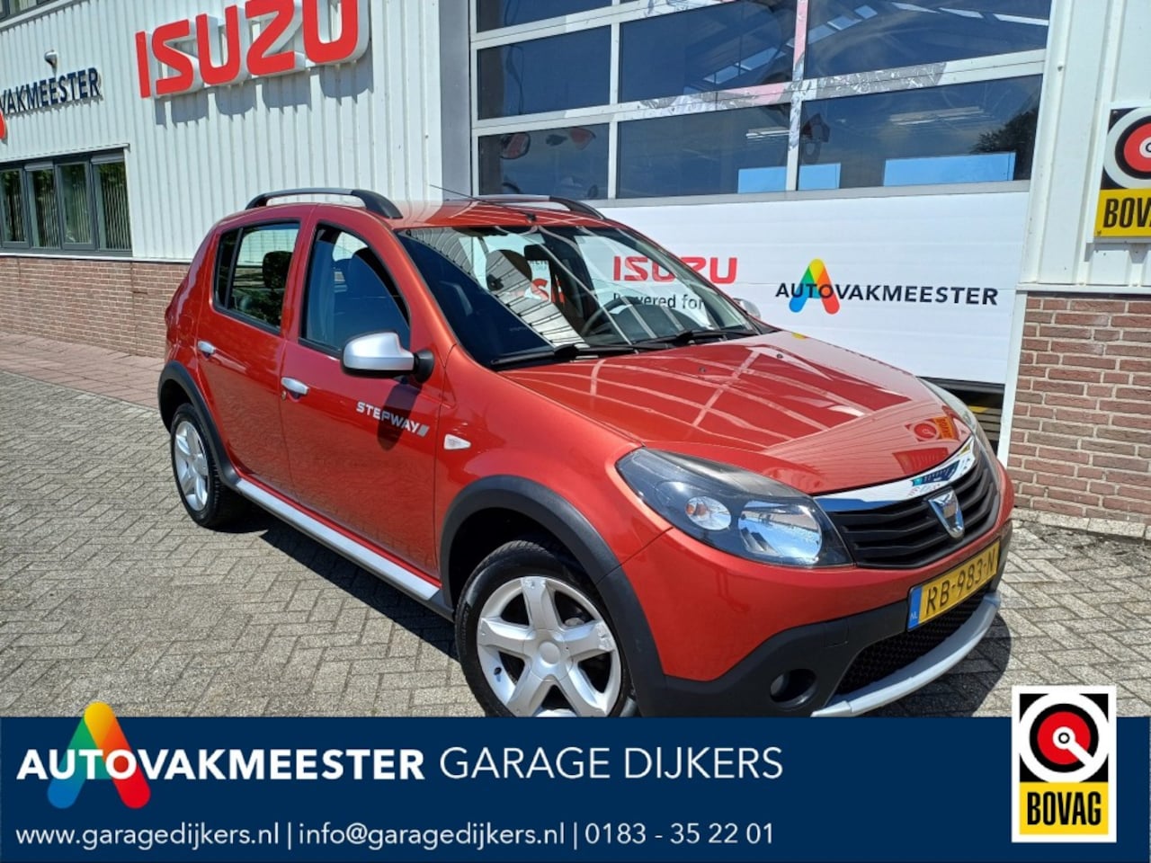 Dacia Sandero - 1,6 Stepway Airco, Trekhaak, El Ramen NWE D-riem - AutoWereld.nl