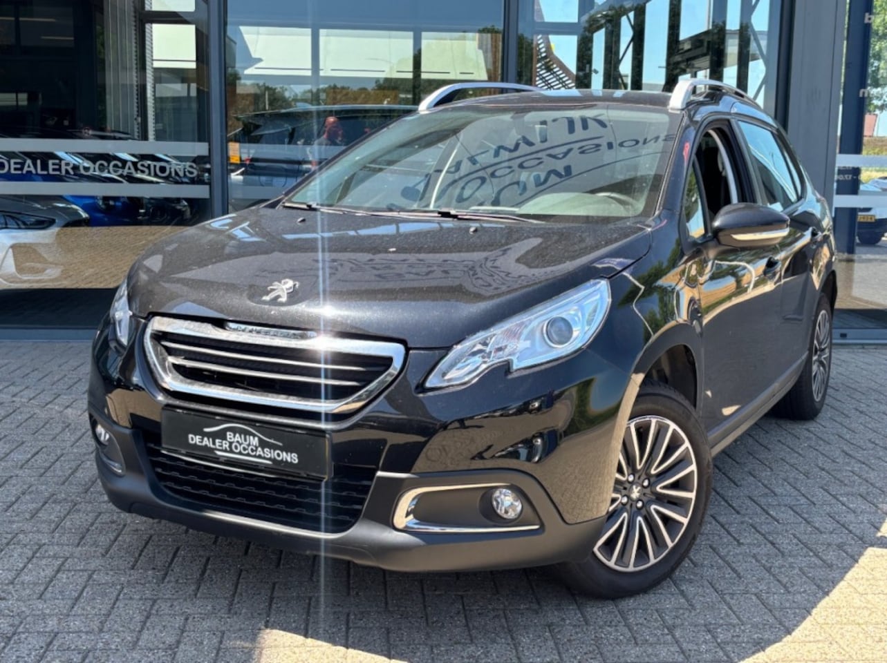 Peugeot 2008 - 1.2 PURETECH ACTIVE NAVI PDC PANORAMA LMV - AutoWereld.nl