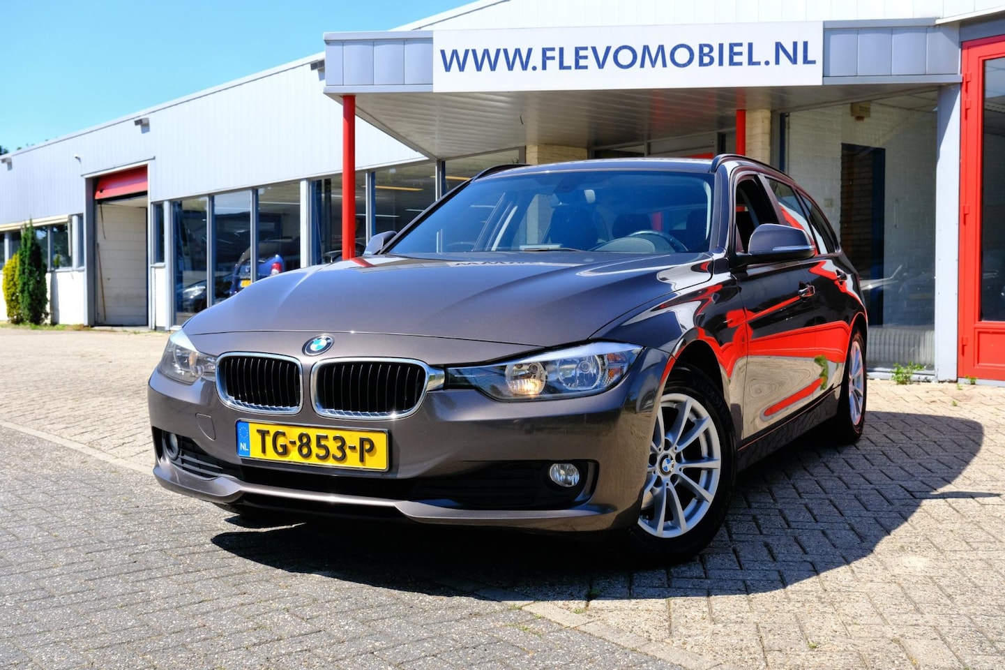 BMW 3-serie Touring - 316d Navi|PDC|Clima|Elec.A.klep|Cruise - AutoWereld.nl