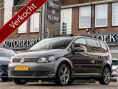 Volkswagen Touran - 1.4 TSI Comfortline 7p. PANO LEDER 17 INCH STOELVERW PDC 146000KM