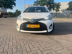 Toyota Yaris - 1.5 Hybrid Lease