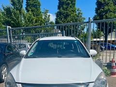Hyundai i30 CW - 1.4i i-Drive