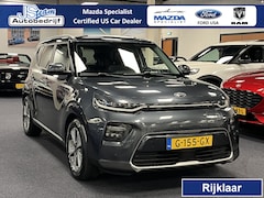 Kia e-Soul - ExecutiveLine 64kWh 204PK Automaat | Leder | Navigatie | Head-Up display | Schuifdak | Tre