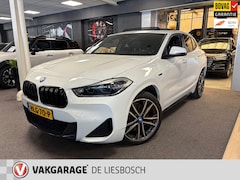 BMW X2 - XDrive25e High Executive M-sport / camera / stoelverwarming / Head-up / panorama-dak