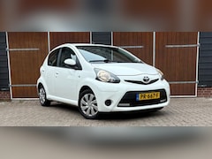Toyota Aygo - 1.0 VVT-i Comfort, Nieuwe koppeling, Airco, 5 Deurs, Elektrische