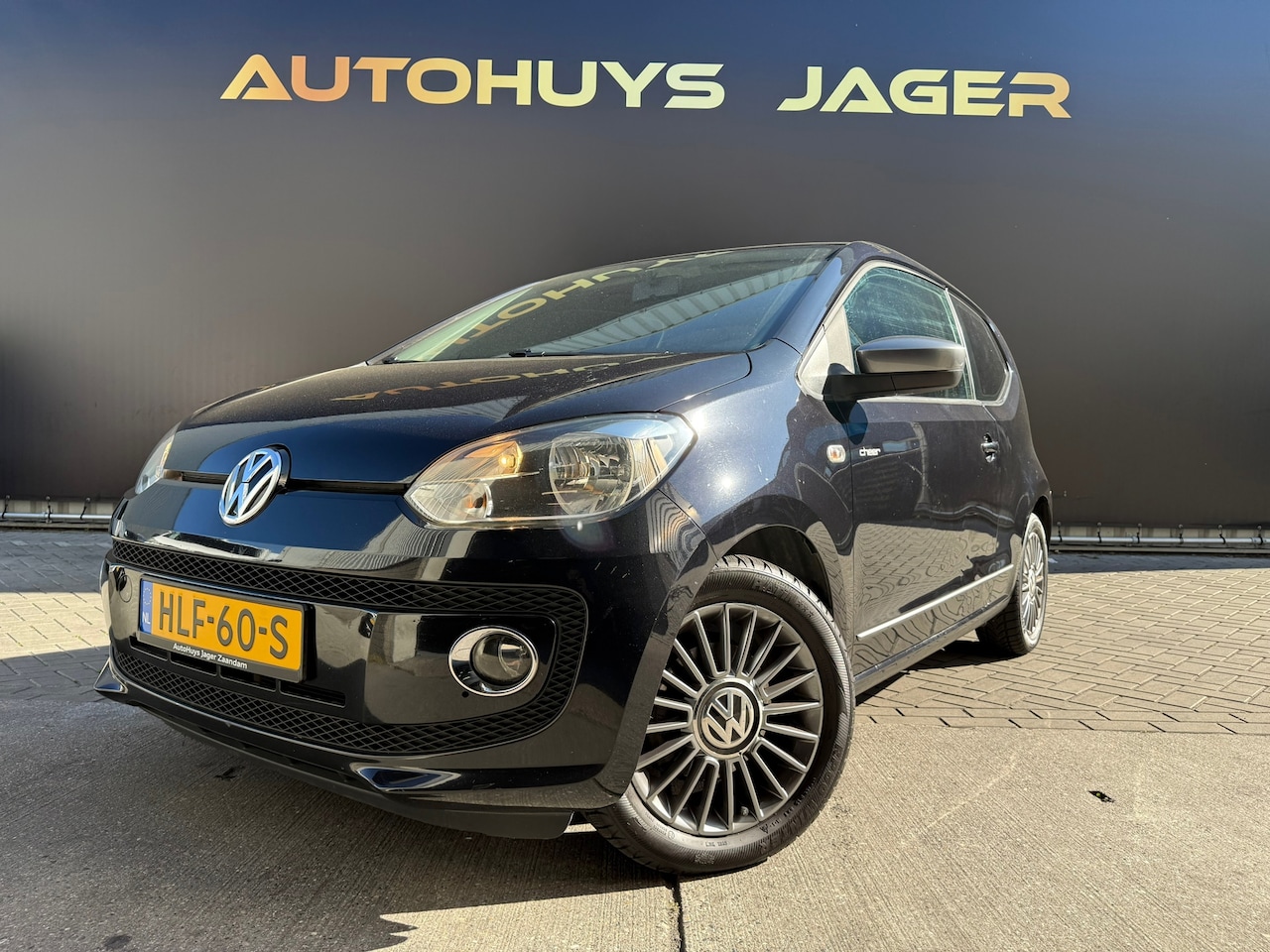 Volkswagen Up! - 1.0 high up! 1.0 high up! - AutoWereld.nl
