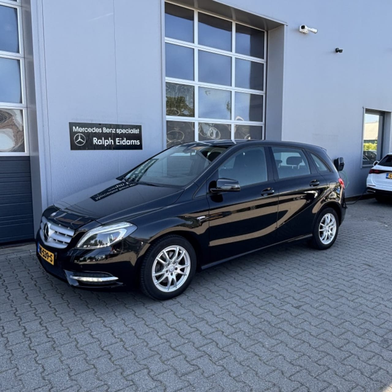 Mercedes-Benz B-klasse - 200 Ambition 200 Ambition - AutoWereld.nl