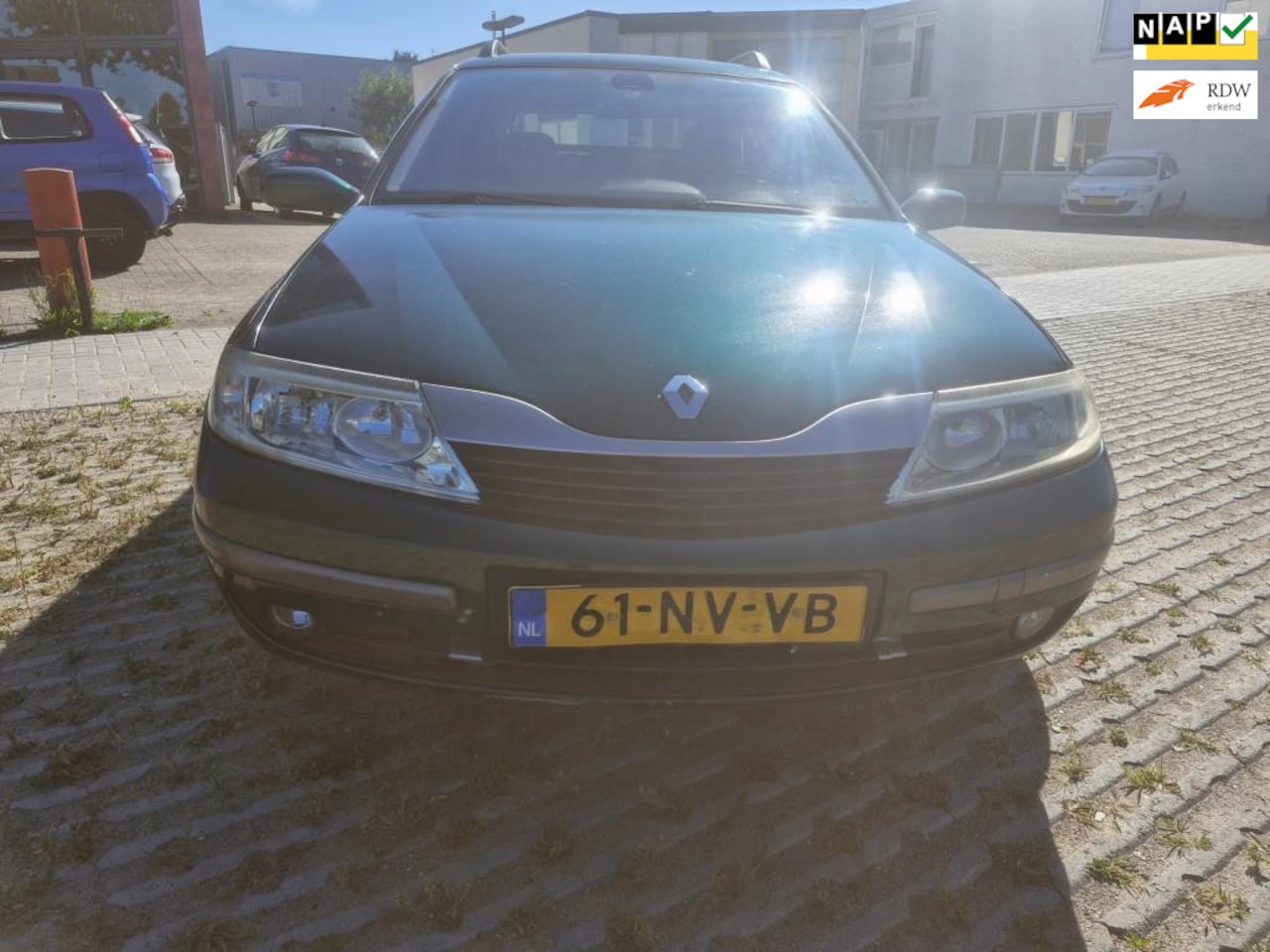 Renault Laguna Grand Tour - 1.8-16V Tech Road Bj.2004 Kmst.255262 met APK tot13-06-2026 - AutoWereld.nl