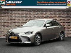 Lexus IS - 300h Hybrid Business Line Safety-pack Luxery-pack