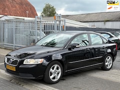 Volvo S40 - 1.6D S/S Kinetic | BLIS | Trekhaak | Airco | Cruise control |