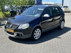 Volkswagen Polo - 1.6-16V Cross