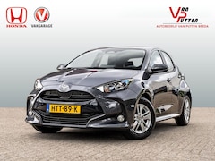 Toyota Yaris - 1.5 Full Hybrid Active Automaat | Parkeersensoren voor en achter | Achteruitrijcamera | St