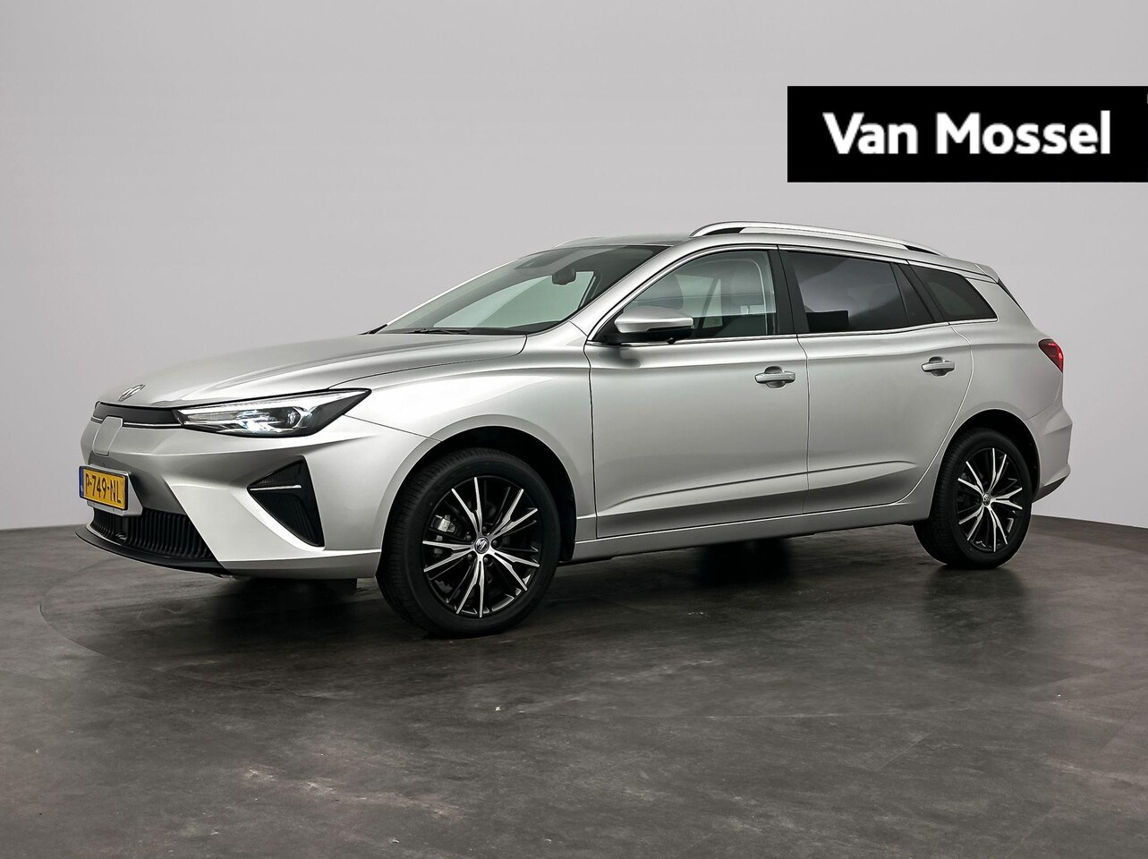 MG MG5 Electric - Standard Range Luxury 50 kWh | Leder | Navi | 360 Camera | Apple CarPlay | Adaptive Cruise - AutoWereld.nl