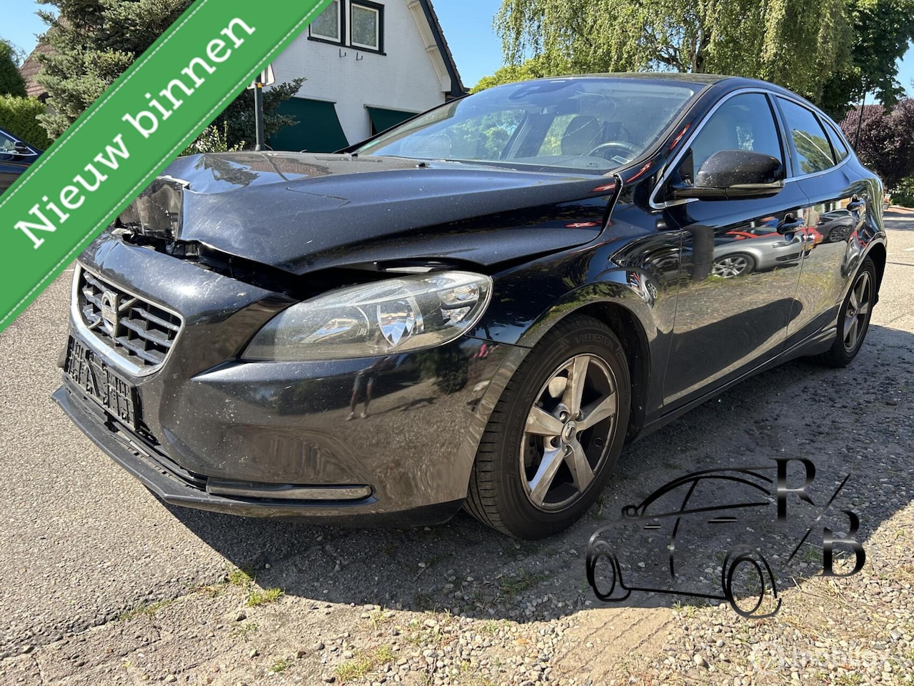 Volvo V40 - 1.6 D2 Momentum LEES TEKST - AutoWereld.nl