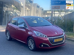 Peugeot 208 - 1.2 Allure AUTOMAAT AIRCO NAVI PANO NAP