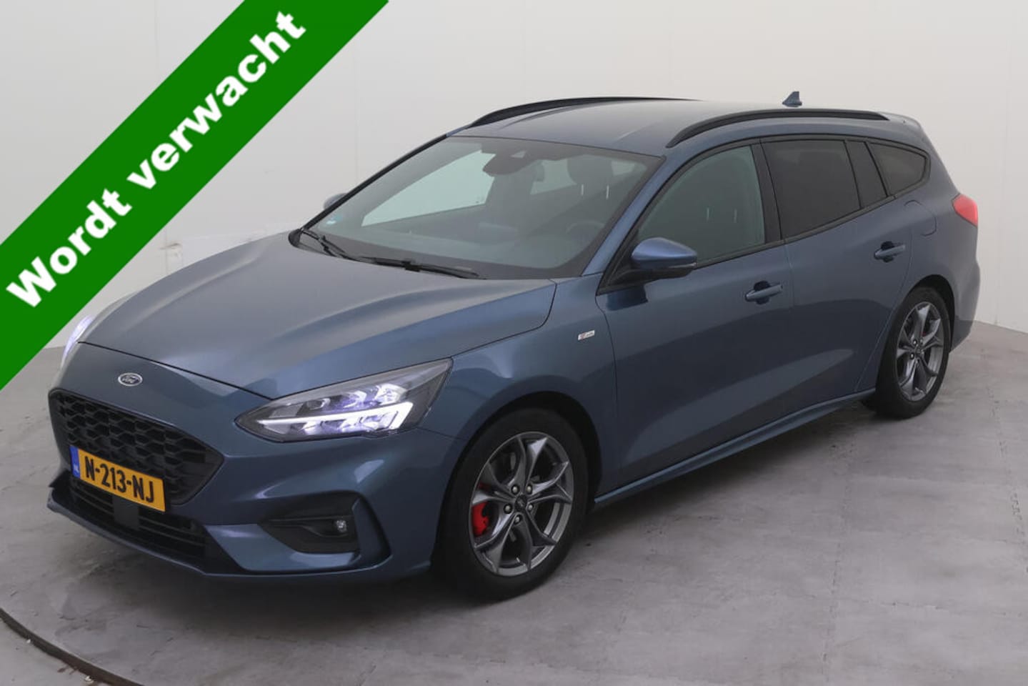 Ford Focus Wagon - 1.0 EcoBoost Hybrid ST Line X Business PACK WINTER | 17 INCH | ACC - AutoWereld.nl