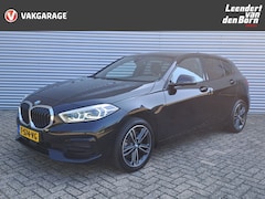 BMW 1-serie - 118i | Navi | PDC | Automaat | ECC | Stoel Verw. | Stuur Verw