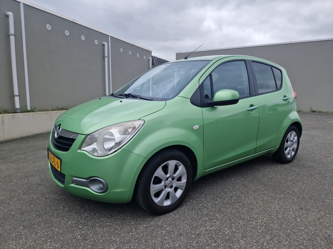 Opel Agila - 1.2 Edition 1.2 Edition - AutoWereld.nl