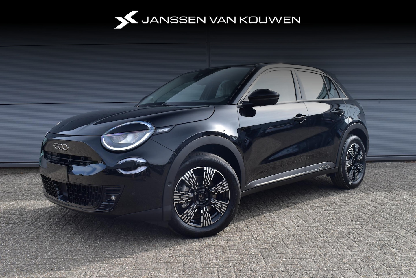 Fiat 600e - Urban 54 kWh OP VOORRAAD SNEL LEVERBAAR ! - AutoWereld.nl