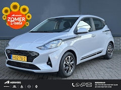 Hyundai i10 - 1.0 Comfort Smart Navigatie / cruise / Sport Pakket / Parkeersensoren Achter /