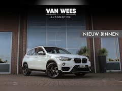 BMW X1 - sDrive18i F48 Executive | 2e eigenaar | Trekhaak | Sportstuur | DAB | Navi | PDC | Cruise