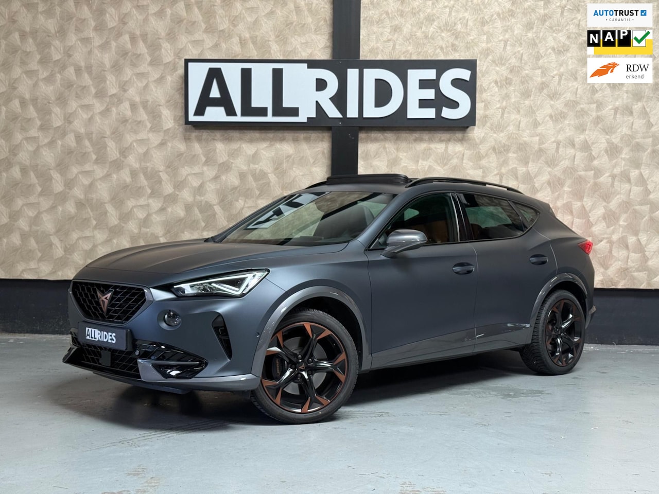 CUPRA Formentor - 2.0 TSI 4DRIVE | Pano | Trekhaak | Leer | Keyless | Camera | memory - AutoWereld.nl