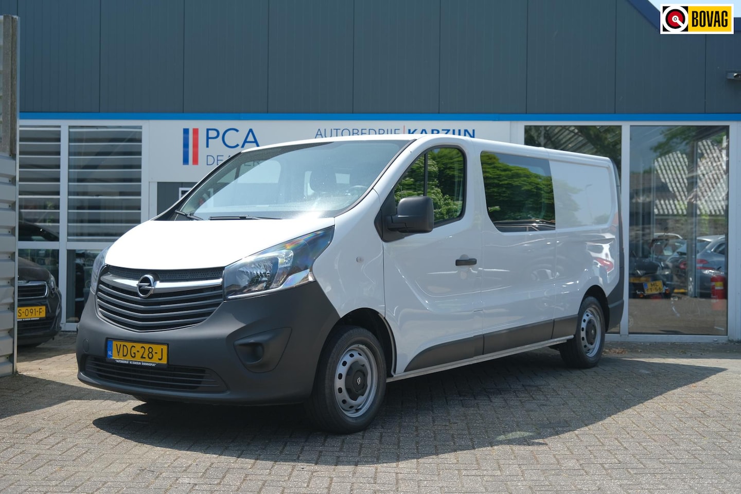 Opel Vivaro - 1.6 CDTI L2H1 DC Edition 1.6 CDTI L2H1 DC Edition - AutoWereld.nl