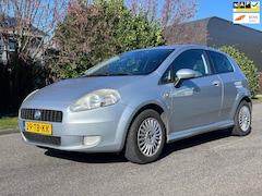 Fiat Grande Punto - 1.4-16V Sport Cruise*Clima*NAP*Trekhaak*Elektrische ramen*APK
