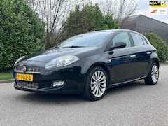 Fiat Bravo - 1.4 MultiAir Business 1e Eigenaar*Navigatie*Distributie VV*Cruise*Clima*NAP*LM velgen*Park