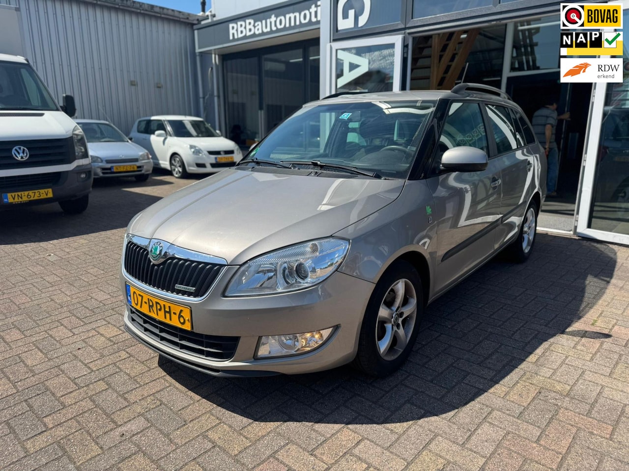 Skoda Fabia Combi - 1.2 TDI Greenline airco cruise controle elektrische pakket lm-velgen trekhaak - AutoWereld.nl