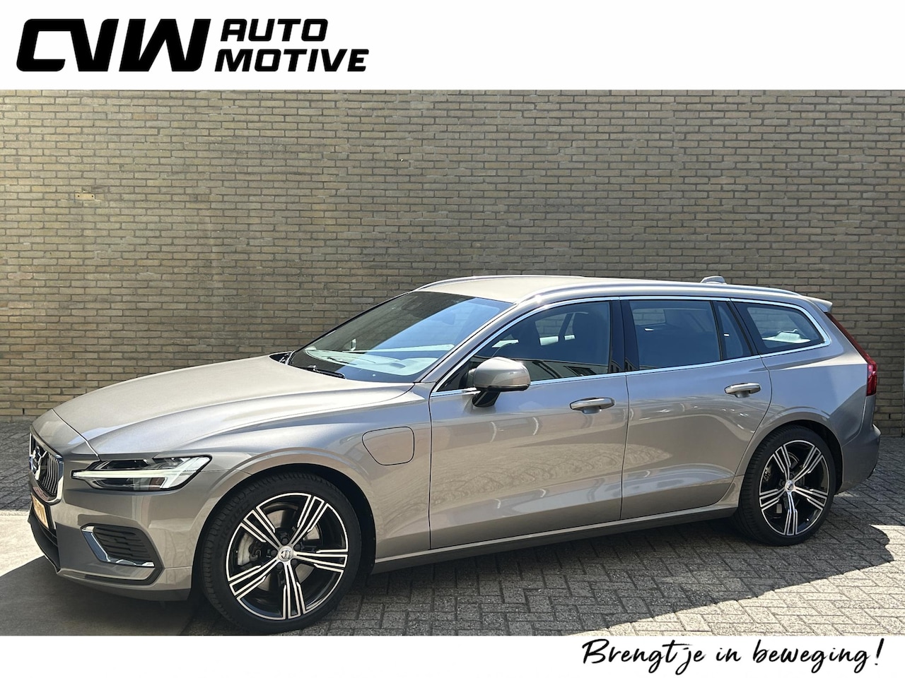 Volvo V60 - 2.0 T6 340pk Recharge AWD Business Pro | Adaptieve cruise | Pilot assist | Virtual cockpit - AutoWereld.nl