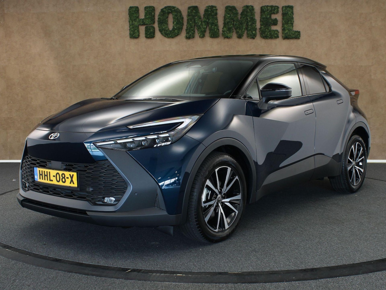 Toyota C-HR - 1.8 Hybrid 140 Dynamic - ORIGINEEL NEDERLANDSE AUTO - ELEKTRISCHE ACHTERKLEP - DODEHOEKDET - AutoWereld.nl