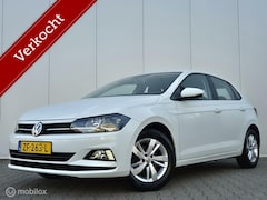 Volkswagen Polo - 1.0 TSI COMFORTLINE/ADAPTIVE CRUISE/15''LMV/CARPLAY