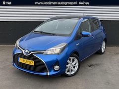 Toyota Yaris - 1.5 Hybrid Dynamic CVT-AUTOMAAT Panorama dak, Navigatie, achteruitrij camera, cruise contr