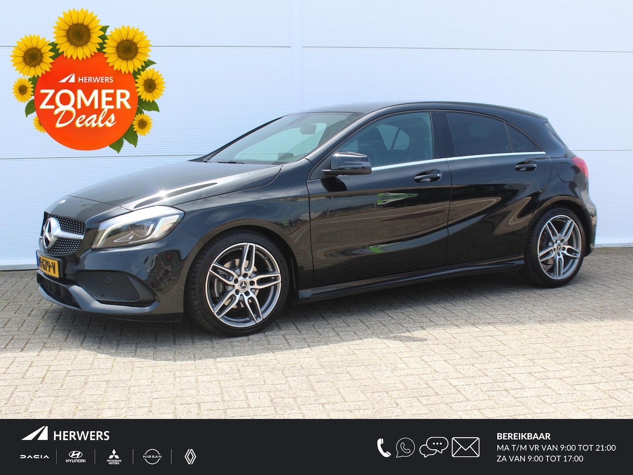 Mercedes-Benz A-klasse - 180 Sport Edition AUTOMAAT / Trekhaak Afneembaar (1200 KG) / Navigatie + Apple Carplay/And - AutoWereld.nl