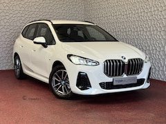 BMW 2-serie Active Tourer - 225E XDRIVE 245PK M SPORT LED ELEK.KLEP CAMERA STOEL/STUUR VERW AWD 4X4 4WD M-Sportpakket