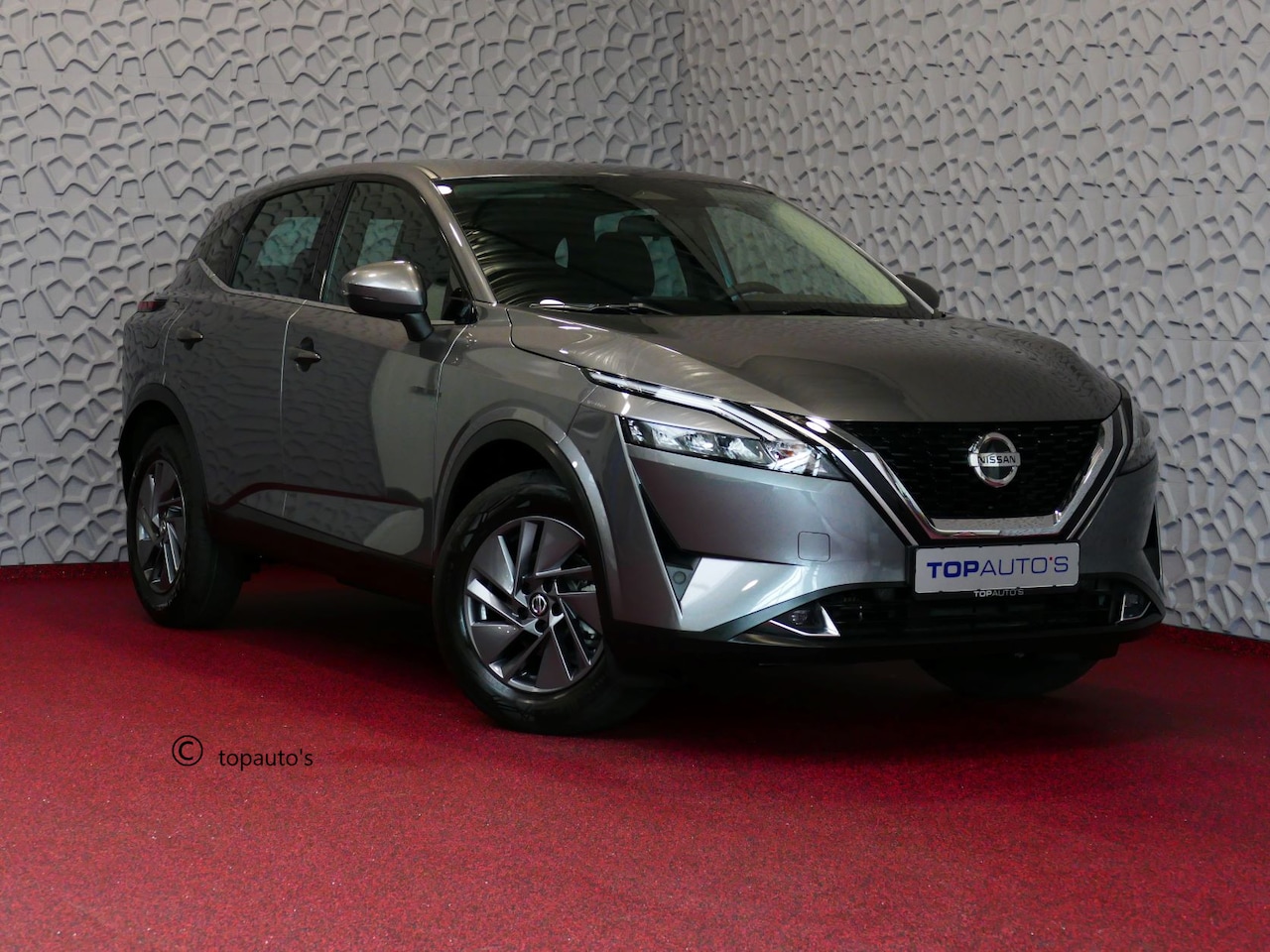 Nissan Qashqai - 1.3 MHEV 160PK NAVI CARPLAY CAMERA STOEL/STUUR/RUIT VERW. LMV PDC ECC LED ADAP.CRUISE 04/2 - AutoWereld.nl
