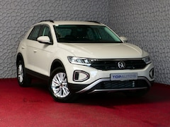 Volkswagen T-Roc - 1.5 TSI 150PK CARPLAY NAVI STOEL VERW. LED VIR.COCKPIT 03/2024 "rijden begint bij Topautos