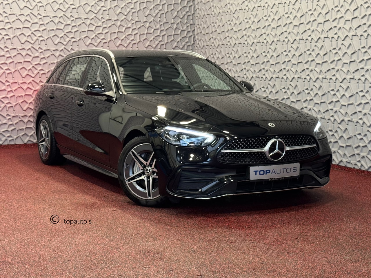 Mercedes-Benz C-klasse Estate - 220 D AMG LINE ELEK.KLEP DISTRONIC CAMERA AMBIENTE. PERF.LED 07/2024 - AutoWereld.nl