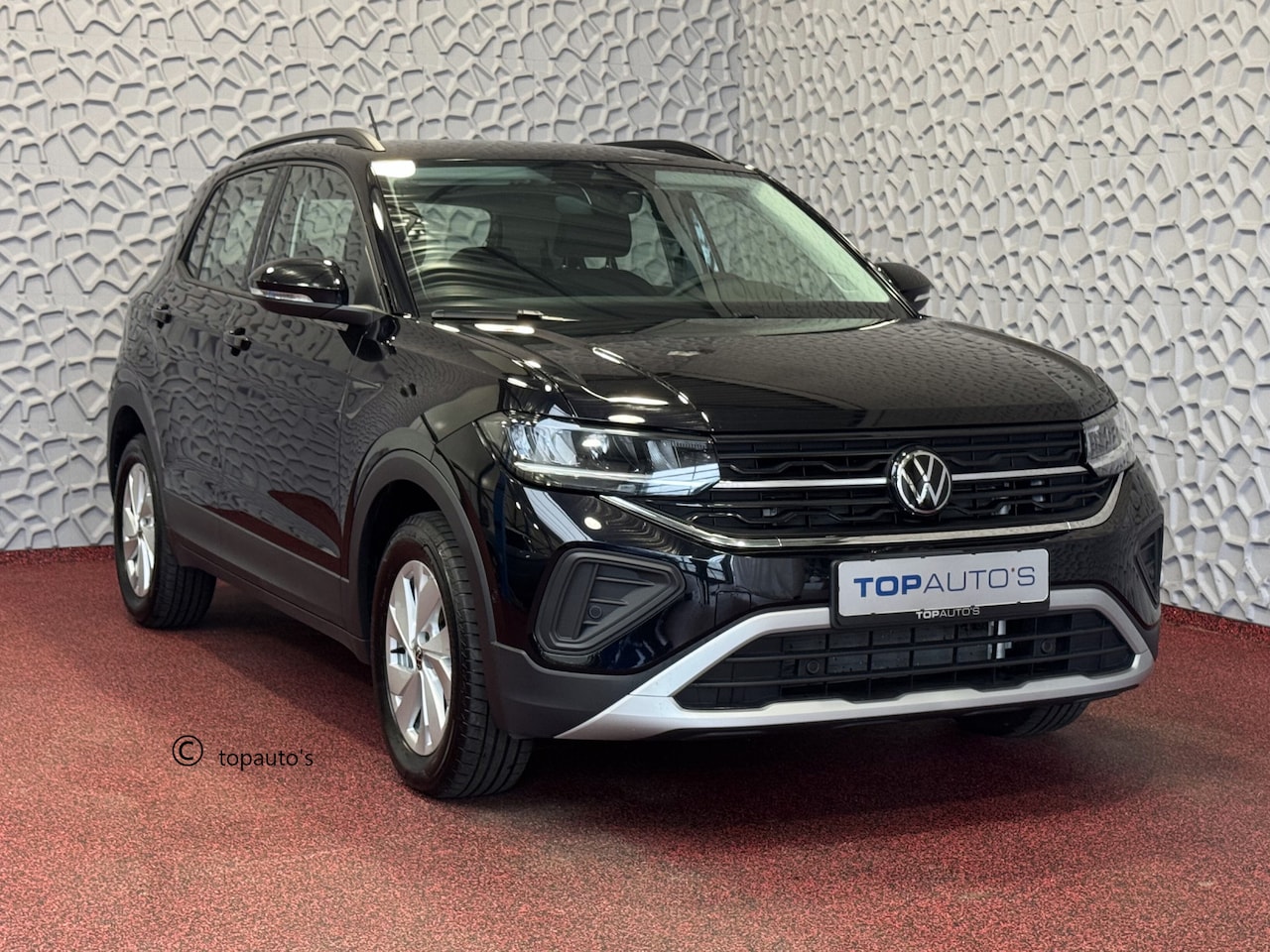 Volkswagen T-Cross - DE VERNIEUWDE T-CROSS 116PK CAMERA VIR.COCKPIT STOELVERW. ADAP.CRUISE LMV CARPLAY 08/2024 - AutoWereld.nl