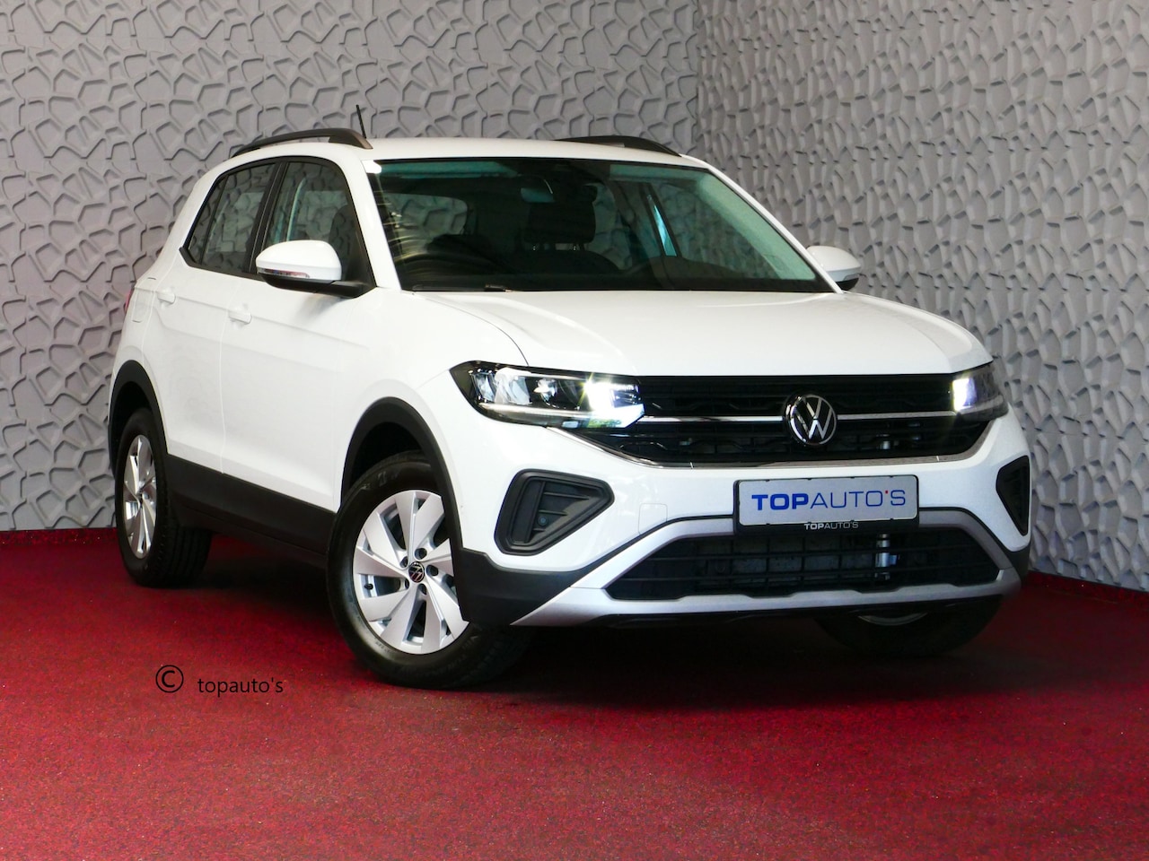 Volkswagen T-Cross - DE VERNIEUWDE T-CROSS 116PK VIR.COCKPIT LMV CARPLAY 2024 "Volkswagen rijden begint bij Top - AutoWereld.nl