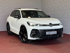 Volkswagen Tiguan - 1.5 eTSI R-LINE 3D LED GRILL 19''LMV ERGO.STOEL MASSAGE ELEK.KLEP DESIGN PACK STOEL/STUUR