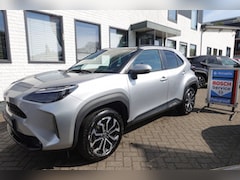 Toyota Yaris Cross - 1.5 HYBRID 115 First Edition AWD 4*4 + Div Extra's