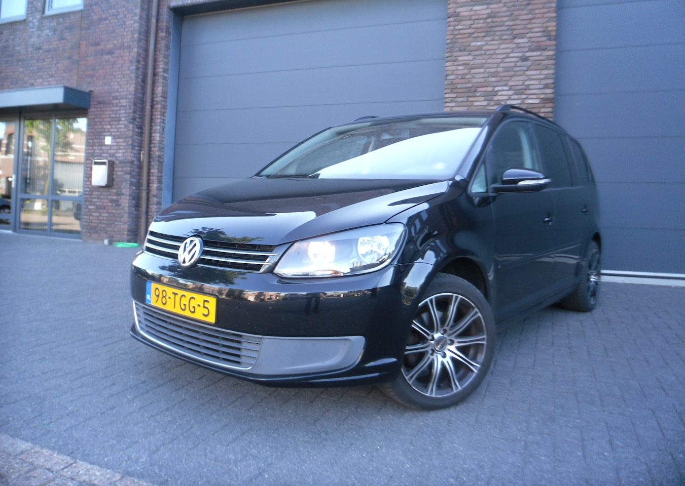 Volkswagen Touran - 1.2 TSI Comfortline BlueMotion (lees advertentie) - AutoWereld.nl