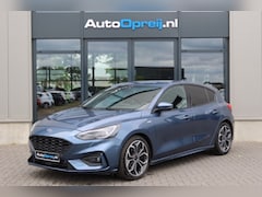 Ford Focus - 1.0 EcoBoost AUTOMAAT ST-Line Business NAVI, Camera, Winterpakket, Full Led