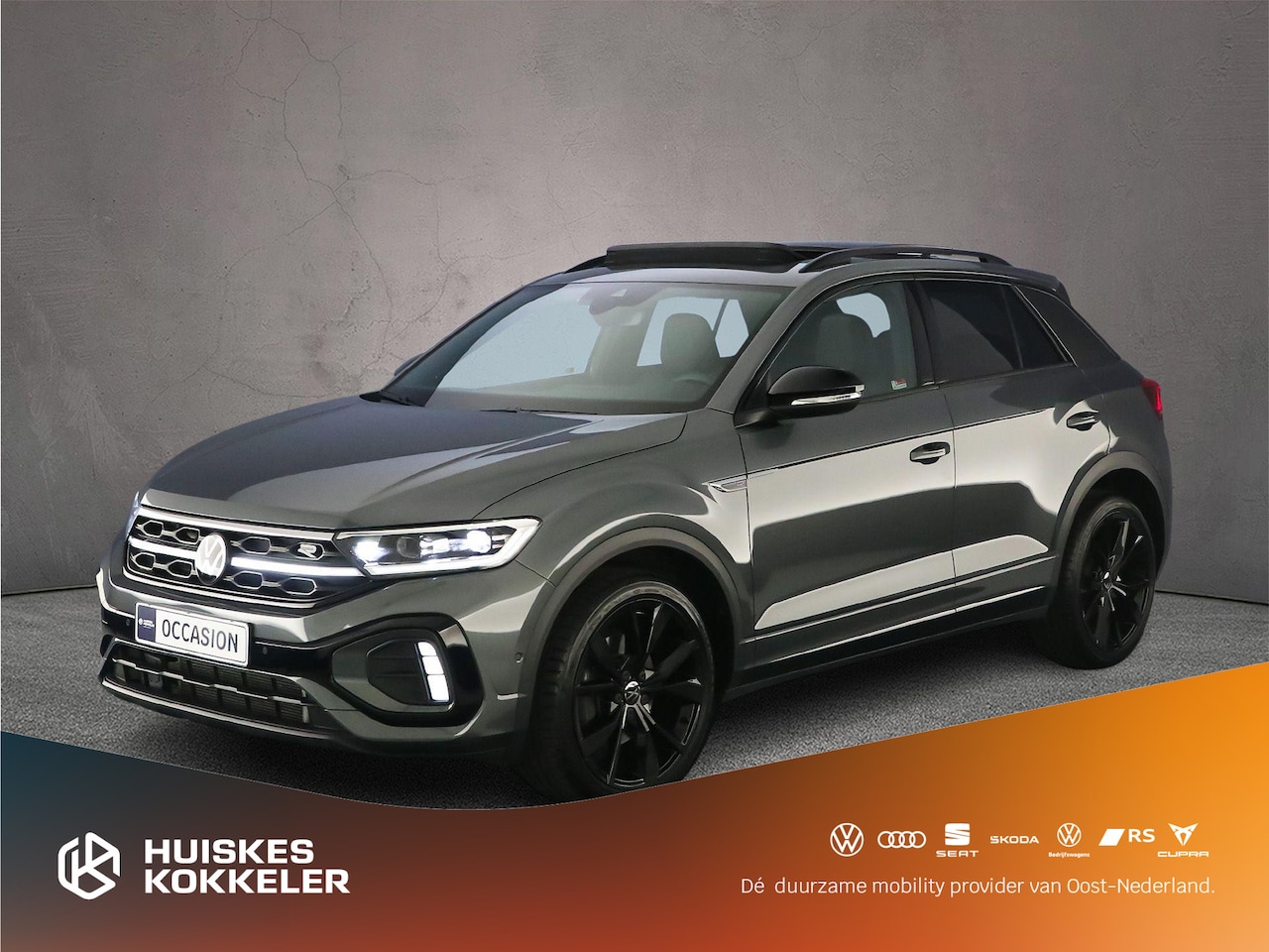 Volkswagen T-Roc - R-Line 1.5 TSI 150pk DSG Automaat Trekhaak, Panoramadak, Black Style, LED matrix koplampen - AutoWereld.nl