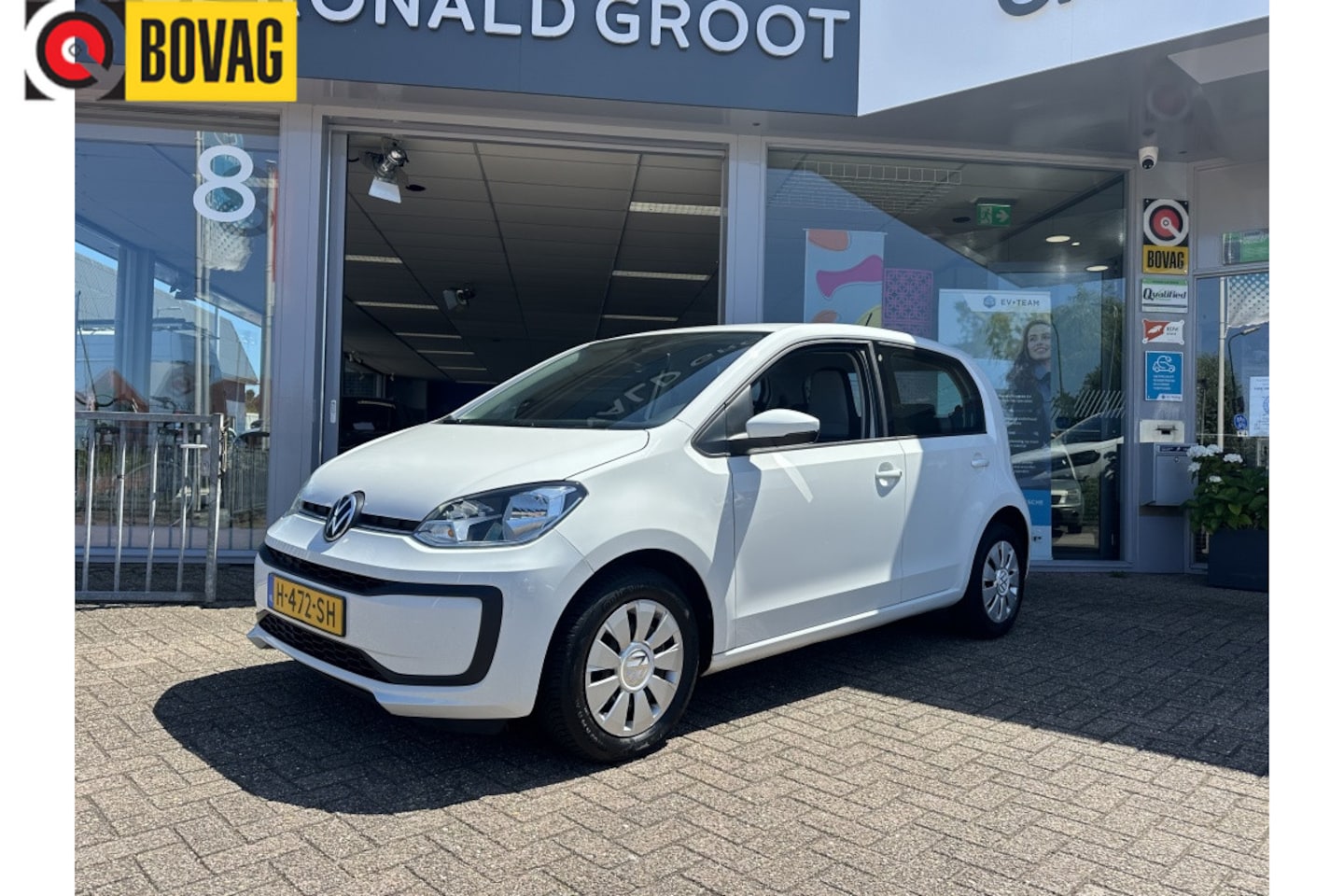 Volkswagen Up! - 1.0 BMT take up! | Airco | Bluetooth | Lage km stand - AutoWereld.nl