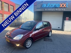 Ford Fiesta - 1.4-16V Trend NETTE WAGEN I PAAR DEUKJES I LAK NIET 100%