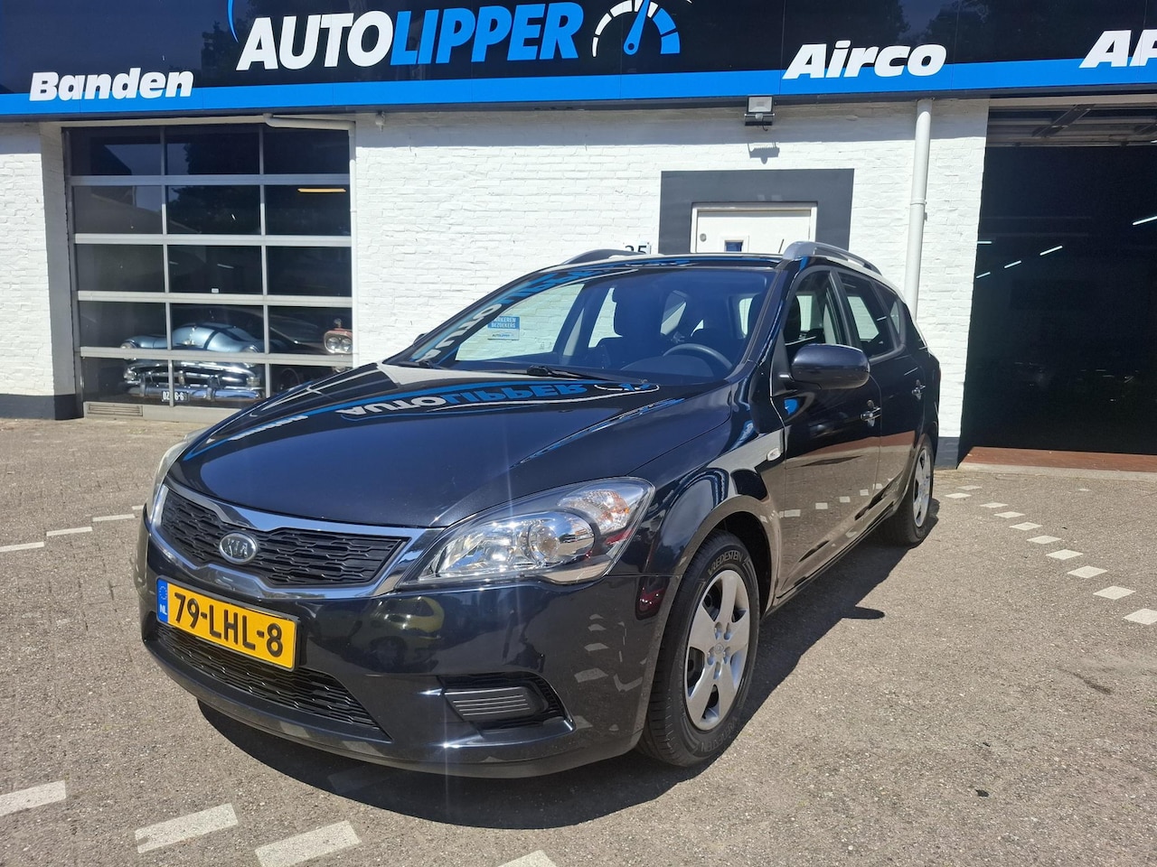 Kia Cee'd Sporty Wagon - 1.6 X-tra /Nieuwe apk bij aflevering/Airco/Trekhaak - AutoWereld.nl